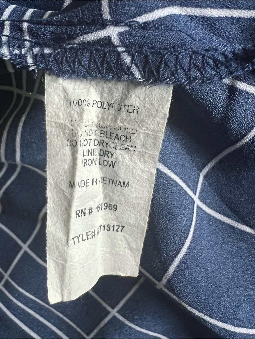 & Harmony Women’s Large Navy Windowpane Faux Wrap Crop Blouse